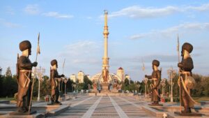 Turkmenistan: Negeri Tertutup